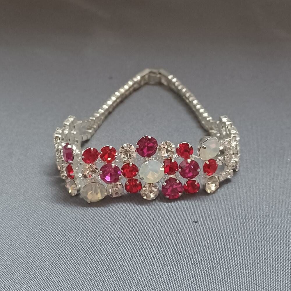 Clear, White & Red Stone Cluster Statement Link Bracelet Foldover Clasp 7.5"
